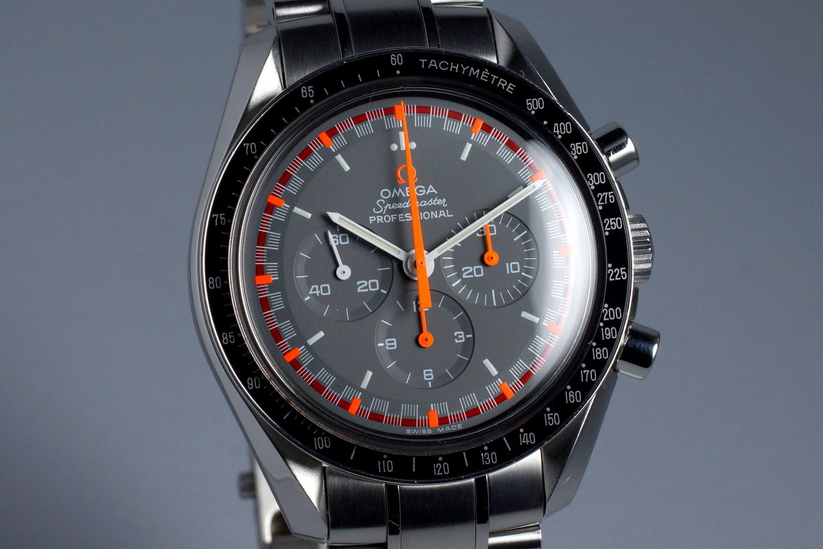 omega speedmaster 2004