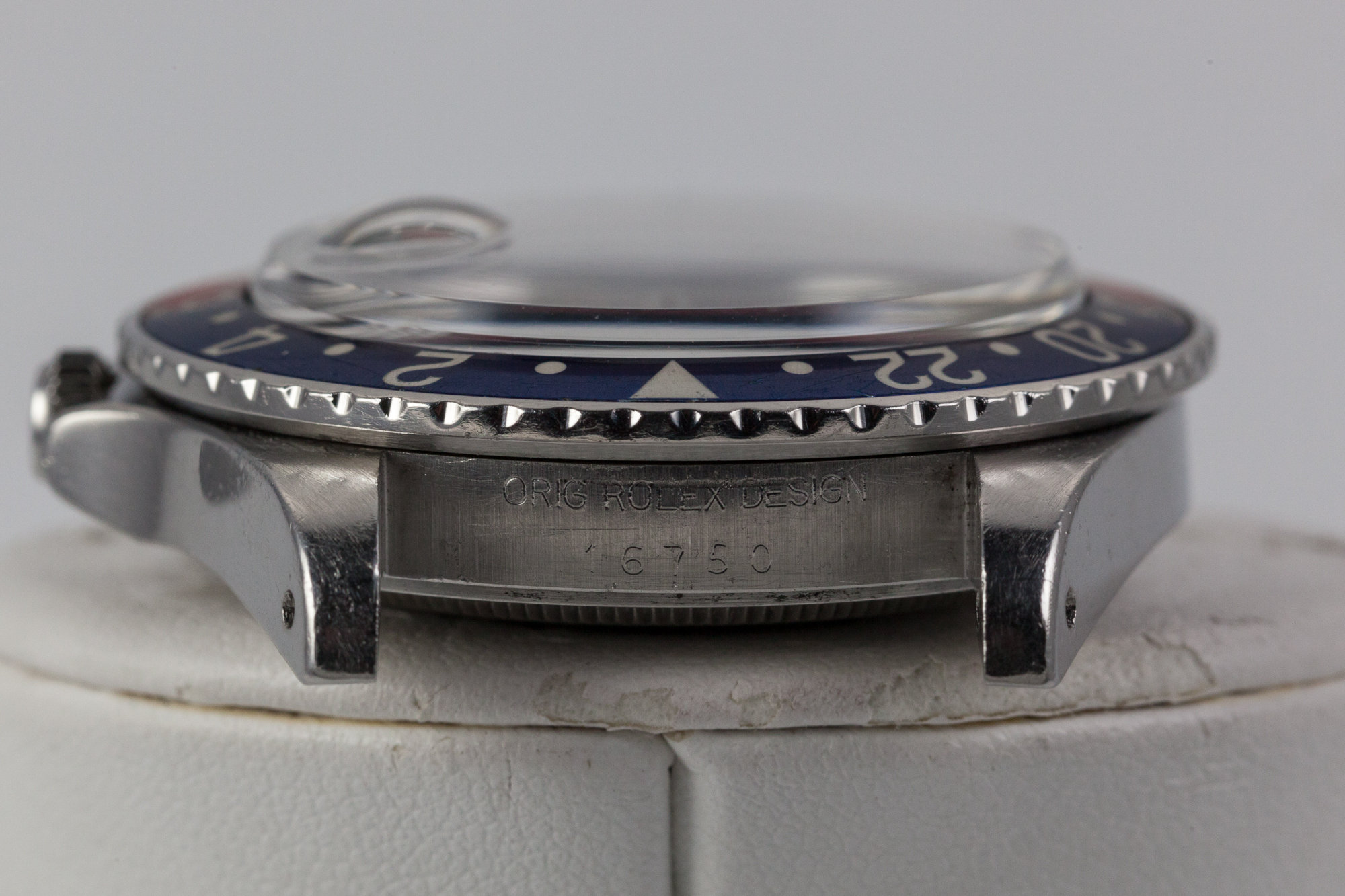 16750 matte dial