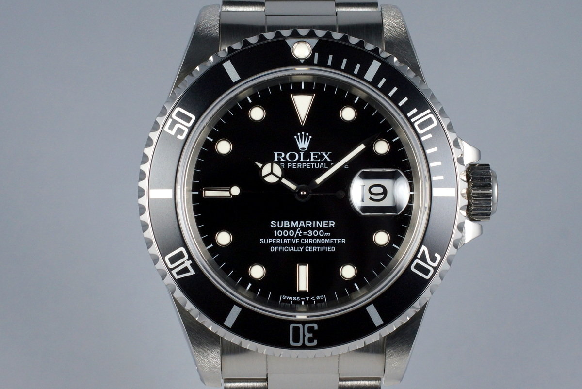 HQ Milton - 1991 Rolex Submariner 16610 with Box and Papers NOS 