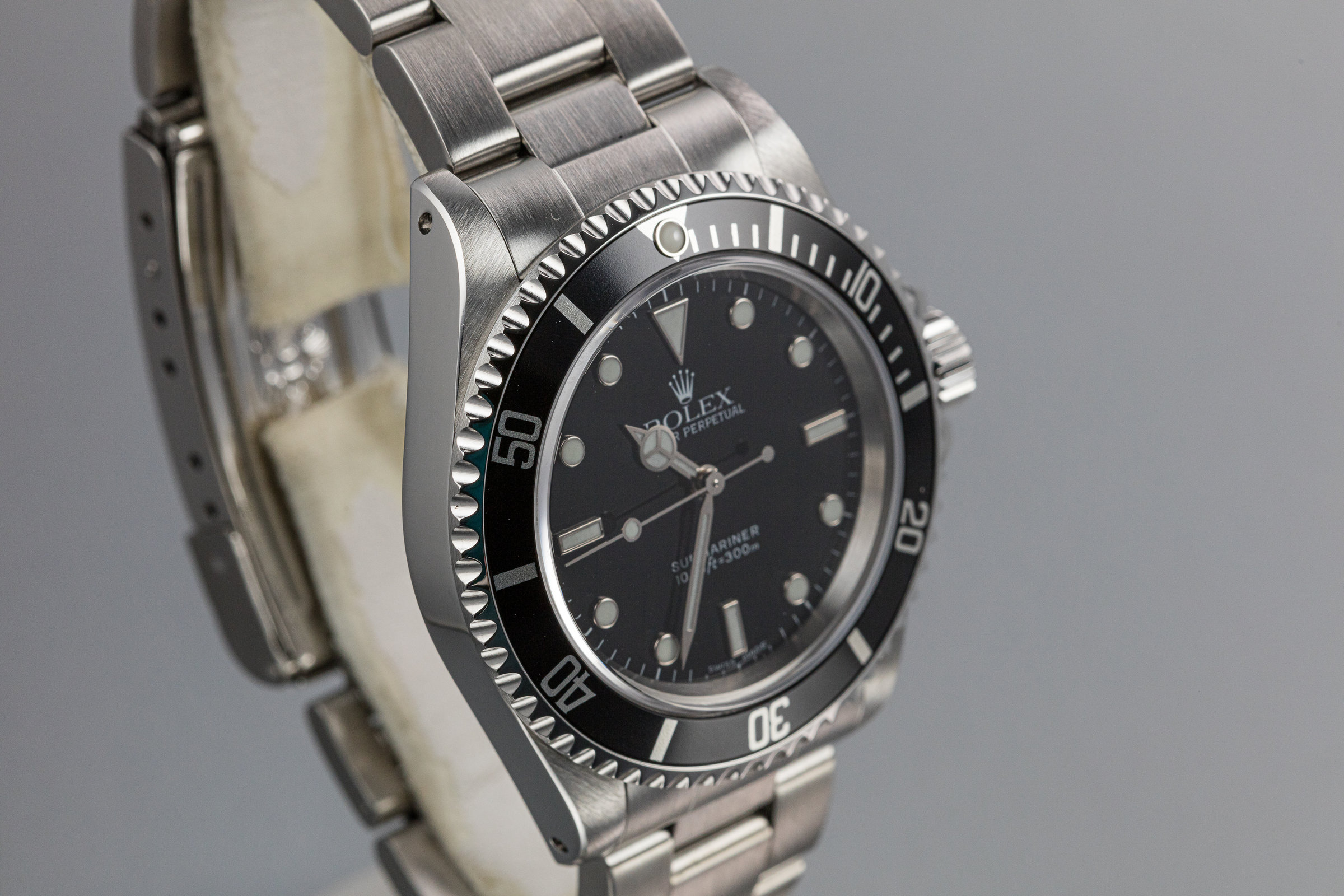 rolex submariner 2000 model